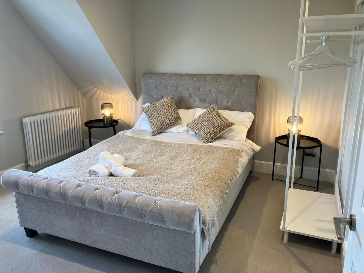 Stylish 1 Bed Flat With Private Terrace In Wimbledon - 3 The Queens Londres Exterior foto